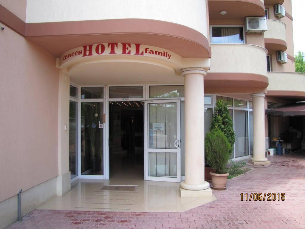 בלצ'יק Paris Hotel מראה חיצוני תמונה