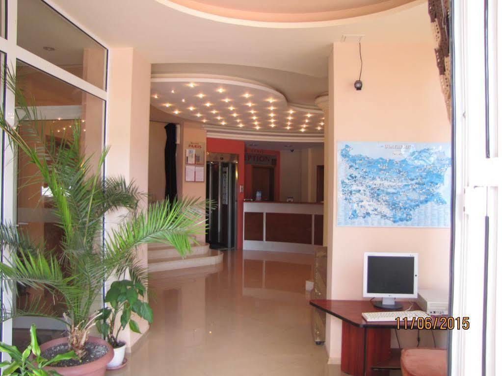 בלצ'יק Paris Hotel מראה חיצוני תמונה